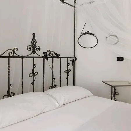 Homestay Casa Costa Gissoni