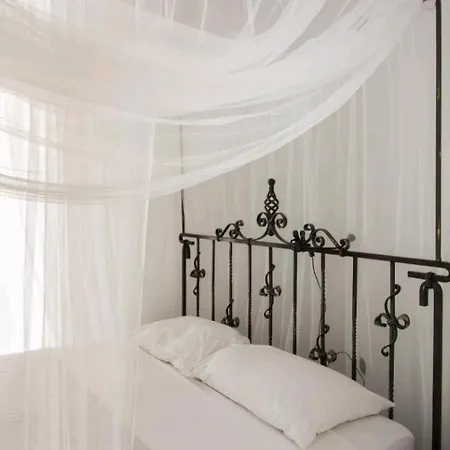 Casa Costa Gissoni Homestay *