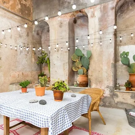 Casa Costa Gissoni Homestay *