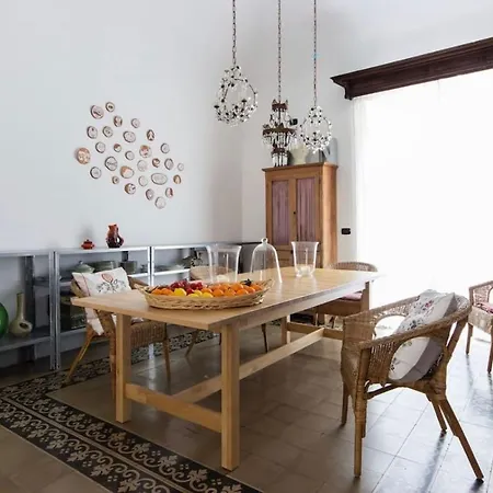 Casa Costa Gissoni
